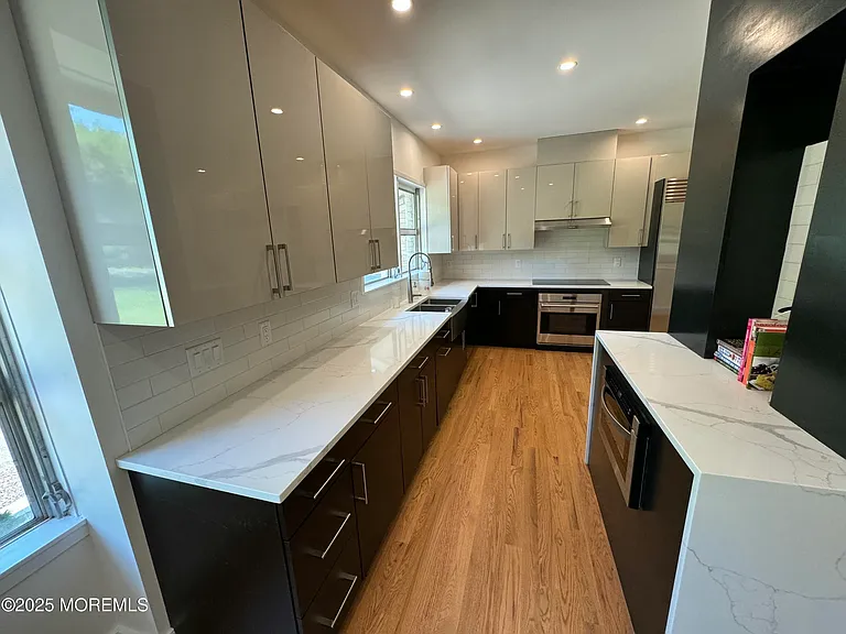 720 Corlies Ave — Photo 6