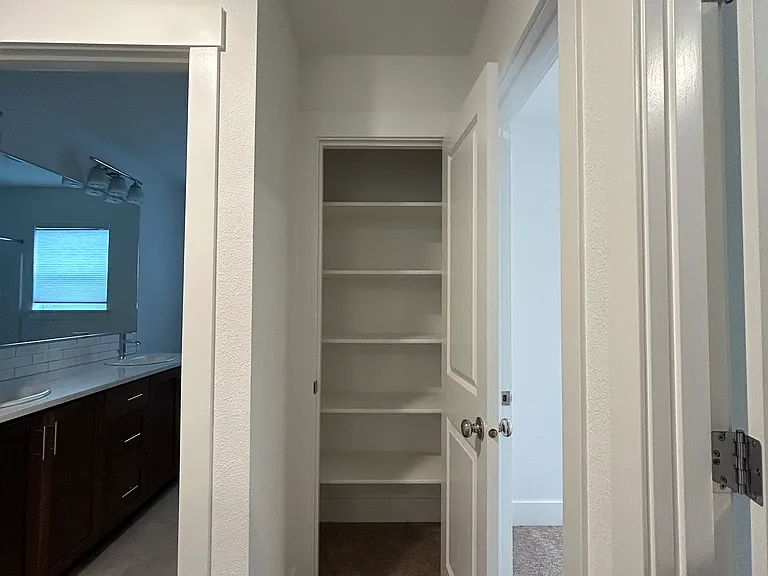 18222 SW Silvertip St #1 — Photo 21