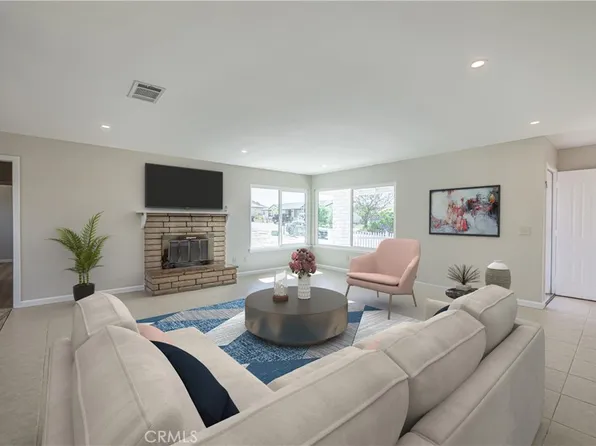 17205 Biglake Ave, Lake Los Angeles, CA 93591