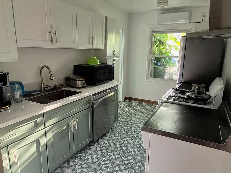 W Floral Dr — Photo 13