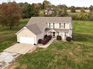 1401 N Elsea Smith Rd, Independence, MO 64056