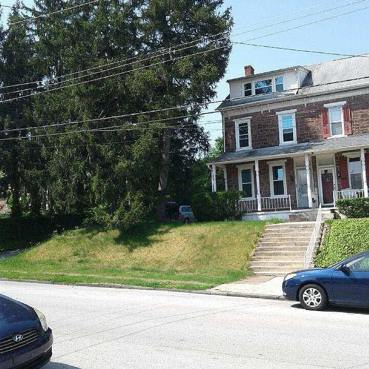 52 N Church St #1