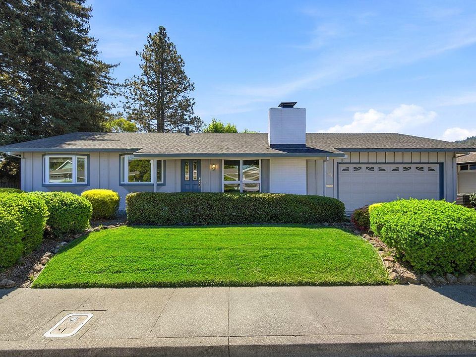 1st image of 321 Mockingbird Circle