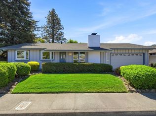 321 Mockingbird Cir, Santa Rosa, CA 95409