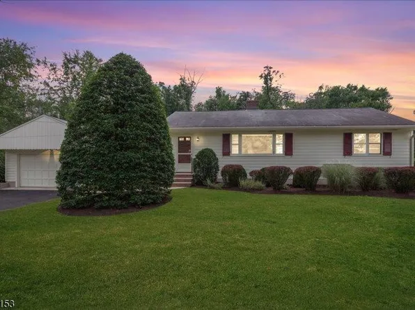 155 Basking Ridge Rd, Long Hill Township, NJ 07946