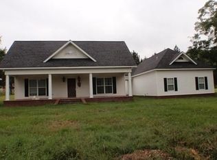 302 Sterling Ct, Statesboro, GA 30458