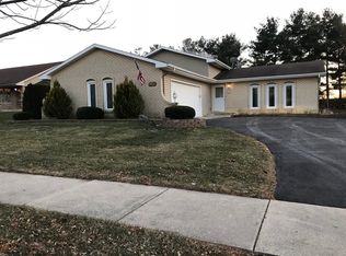 624 Melrose Ln, Beecher, IL