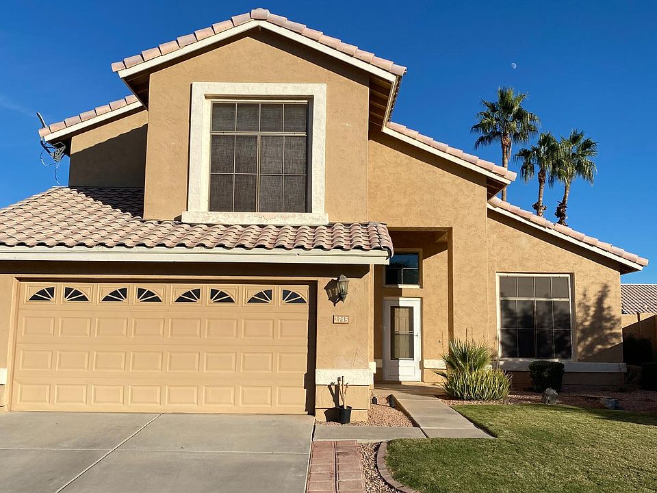 Beautiful home with 4 BR/3BA....