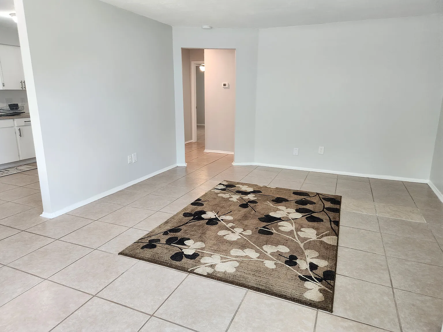 2 bed, 1100 sqft, $2,250 — Photo 4