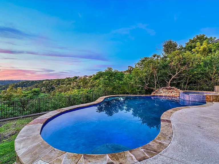 5506 Merrywing Cir — Photo 4