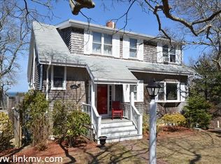 114 Park St, Oak Bluffs, MA 02557