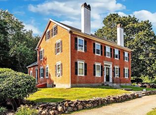 33 Kingston Rd APT 3, Exeter, NH 03833
