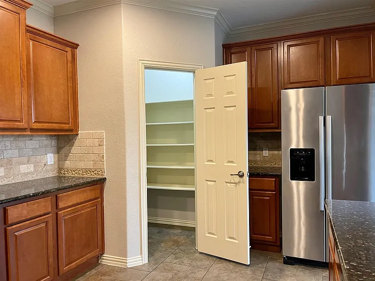 26100 Brickhill Dr — Photo 15