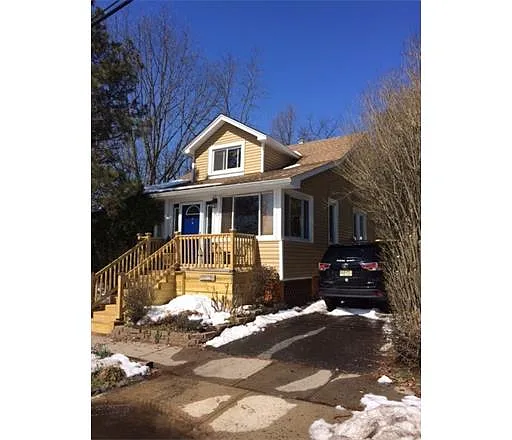 801 Eden Ave photo 1