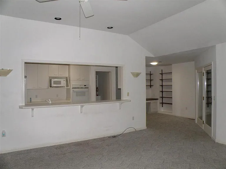 14 Passage Ln — Photo 21