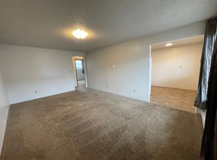 61 Crest Ave APT B, Electric City, WA 99123