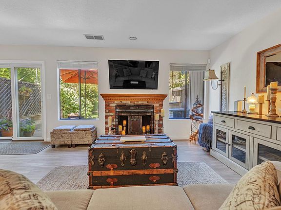 2nd image of 1770 London Drive