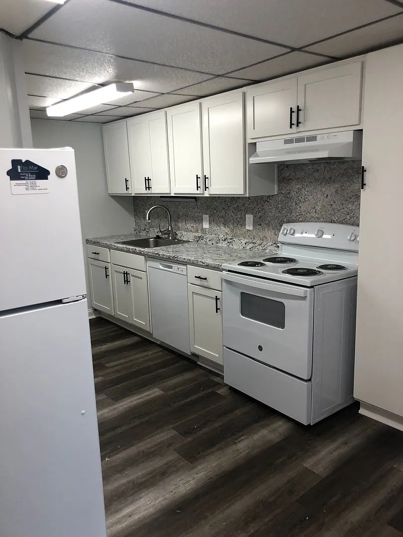 206 N. Normal — Photo 1