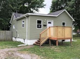 448 Godin Ave, Cahokia, IL 62206