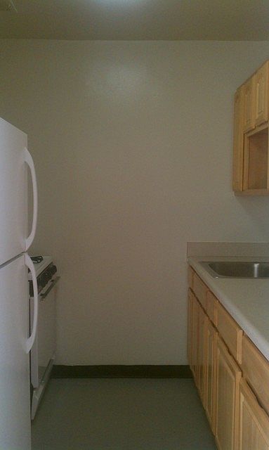 2nd image of 1176 Walton Ave APT 2E