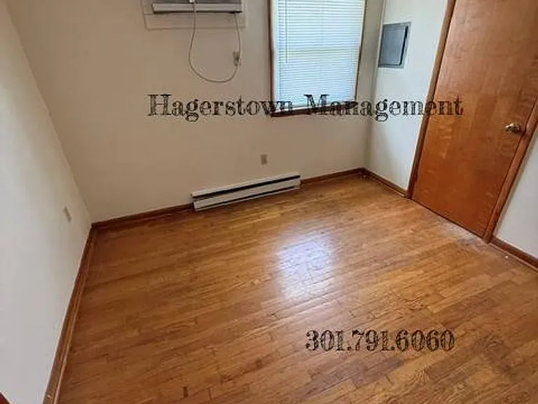 807-811 Linwood Rd — Photo 10