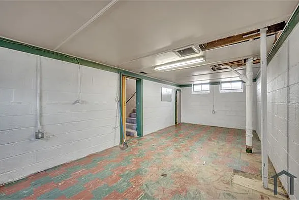 10713 Vernon Ave — Photo 21