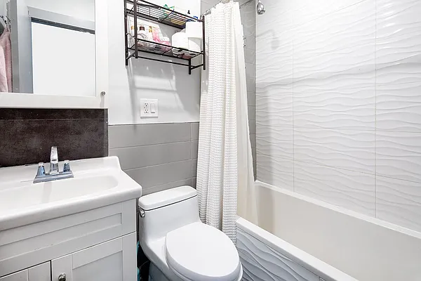 Rented by Compass | media 14