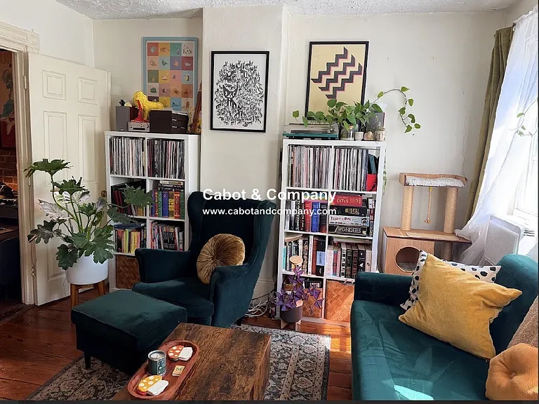 14 Mead St #1 — Photo 2