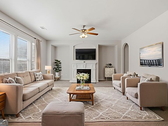 4th image of 7517 Watson Cir