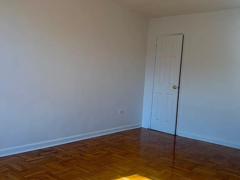 611 Banner Ave #1M — Photo 4