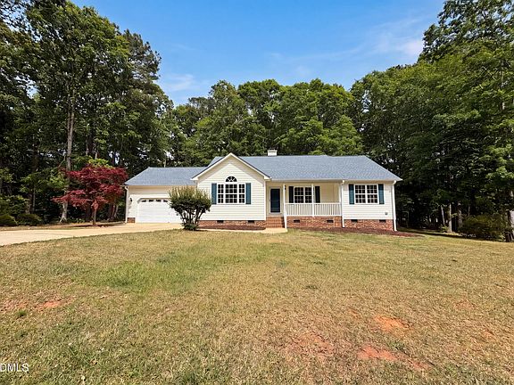 2nd image of 409 Black Forest Dr