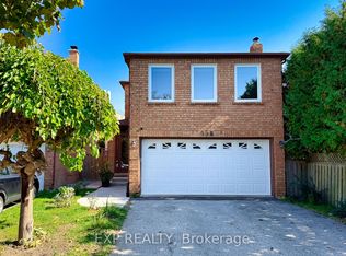 158 Millcroft Way N, Vaughan, ON L4J 6P6
