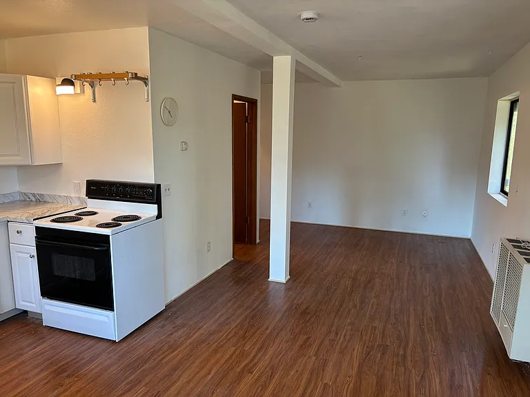 5641 Sunbury Ave — Photo 9