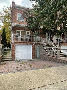 2560 Fenton Avenue, Bronx, NY, 10469