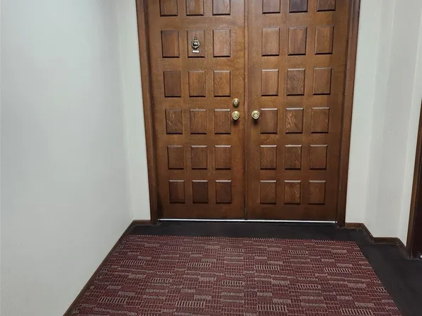 27333 Arborway Rd Unit 44, Southfield, MI 48033