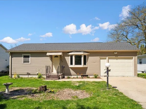 522 3rd Ave NW, Oelwein, IA 50662