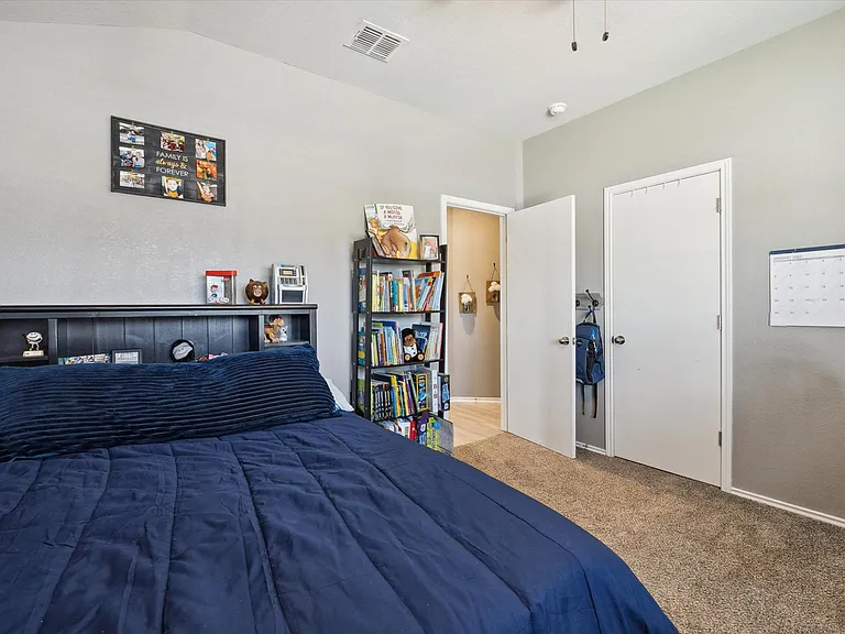 4522 Heathers Cross — Photo 28