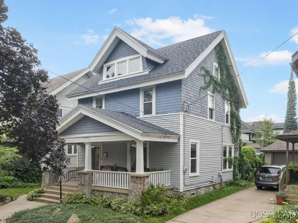 607 Fairview Ave NE, Grand Rapids, MI 49503