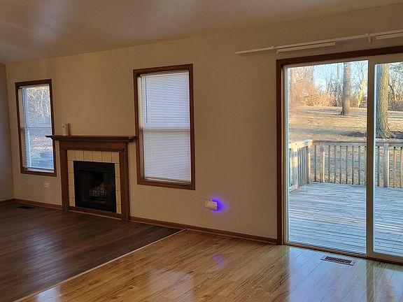 2nd image of 1520 Golden Oak Dr