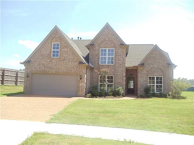 1st image of 600 Cherokee Cir