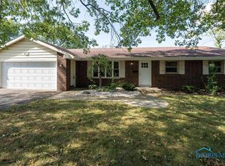 1816 Cherry Ln, Findlay, OH 45840