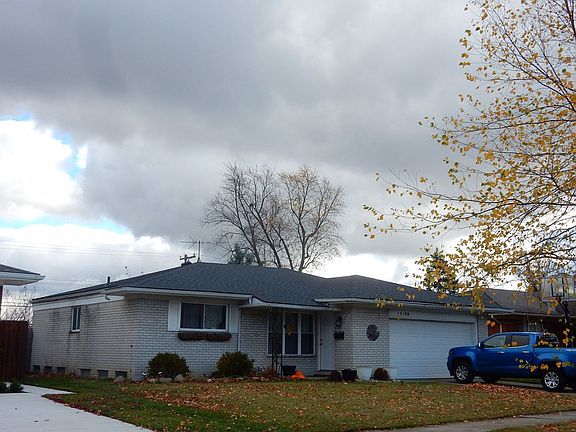 3rd image of 15180 Knolson St