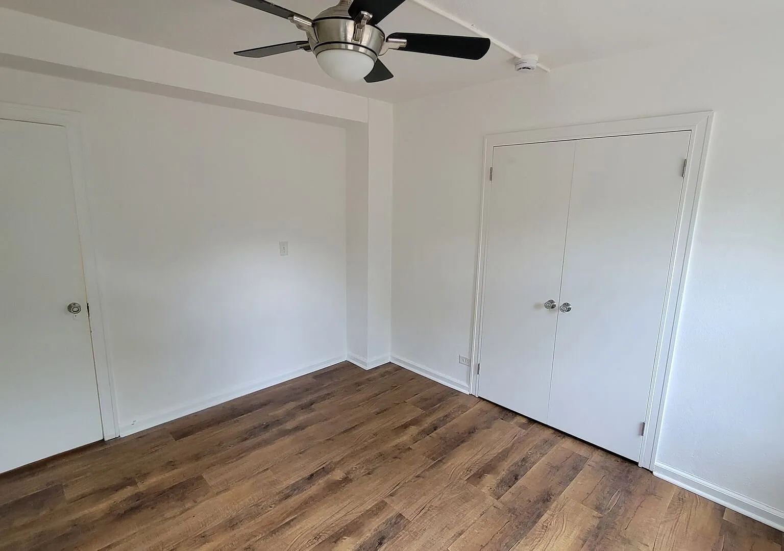 2 Bed, 1 Bath Condo Near Downtown Greenville Available — Photo 2