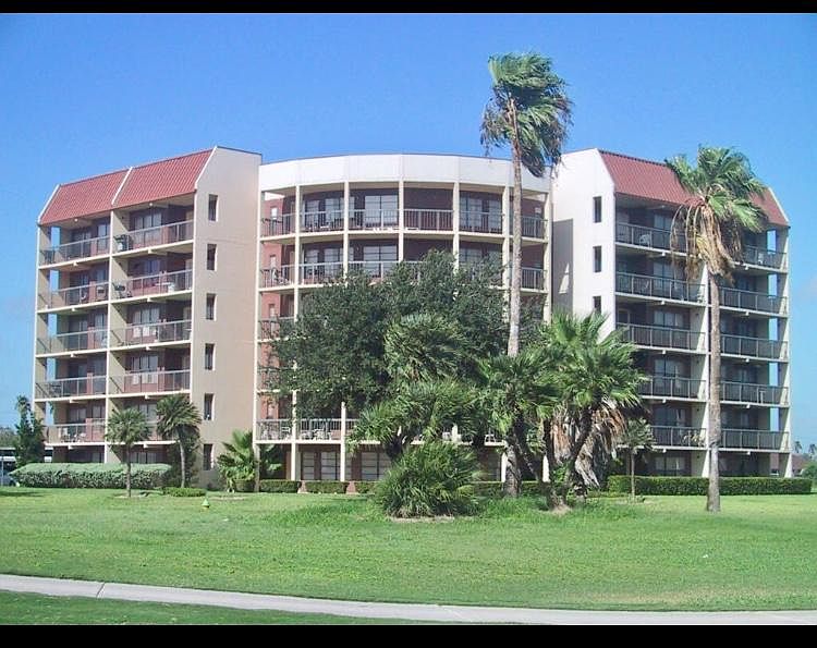 1st image of 2900 Ashley Dr APT 102