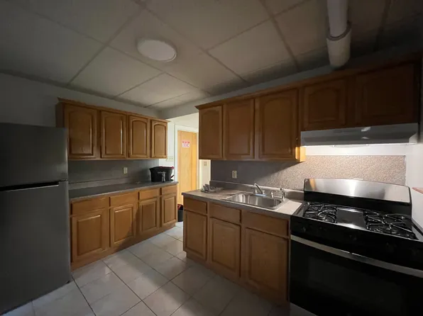 177 West 48th Street image 1 of 6