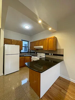 Rented by Keller Williams NYC | media 2