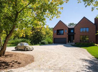 854 6th St, Clearview, ON L9Y 3Y9