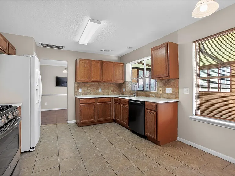 20615 Valley Wells Dr — Photo 14