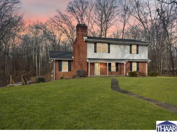 2626 N Woodvale St, Terre Haute, IN 47803