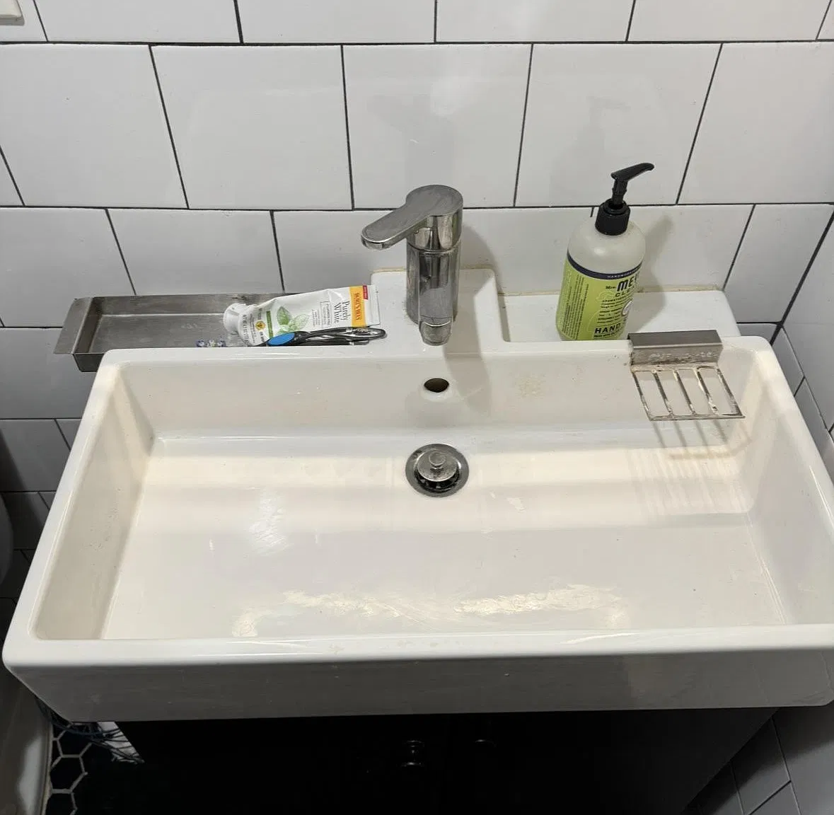 Studio, 550 sqft, $2,099 — Photo 3
